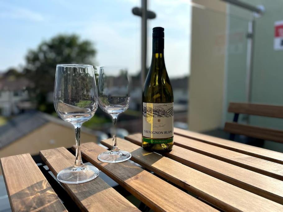 Modern 2-Bed Apartment With Balcony, Close To Oxford City Centre With Free Parking Εξωτερικό φωτογραφία