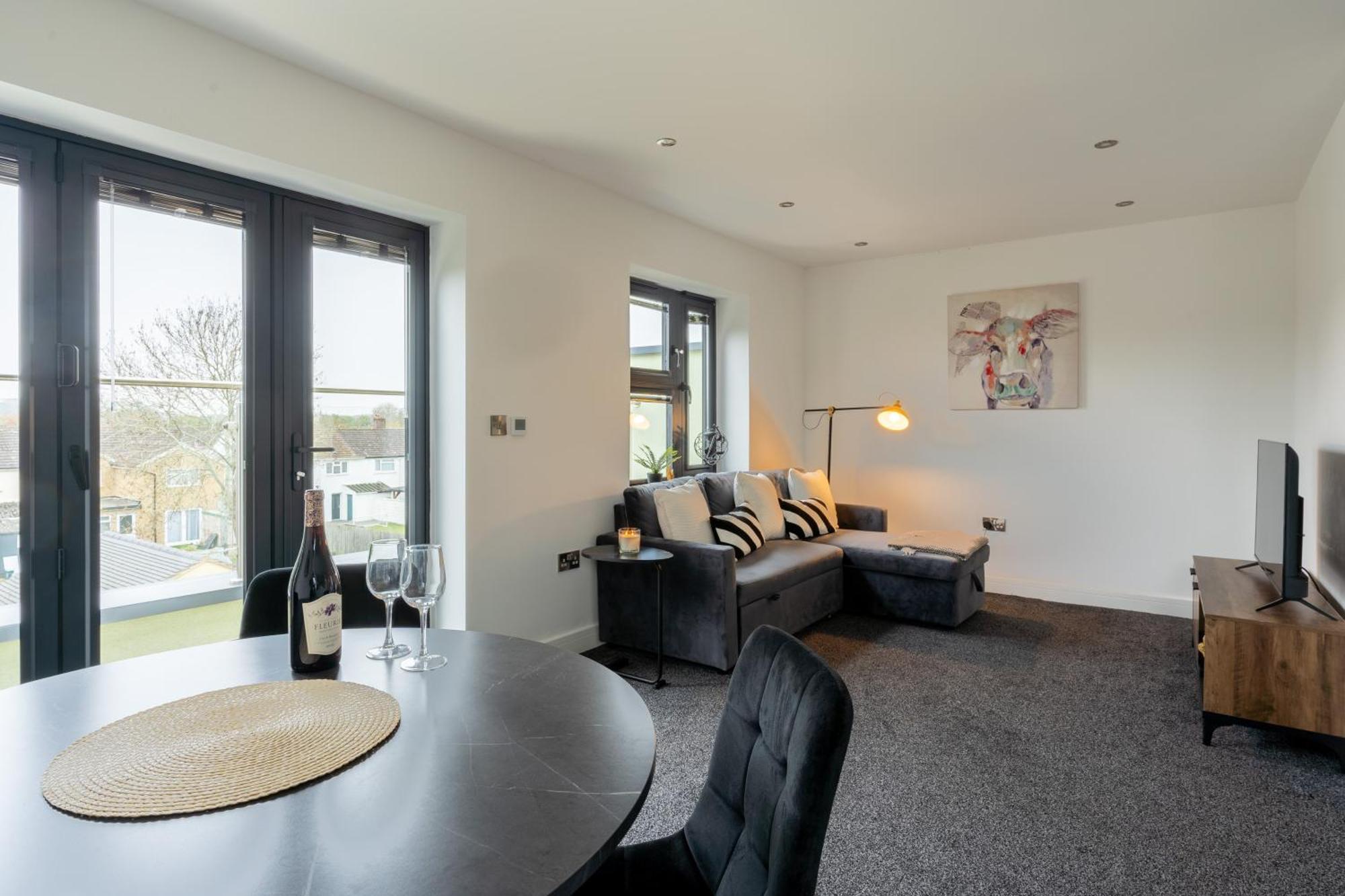 Modern 2-Bed Apartment With Balcony, Close To Oxford City Centre With Free Parking Εξωτερικό φωτογραφία