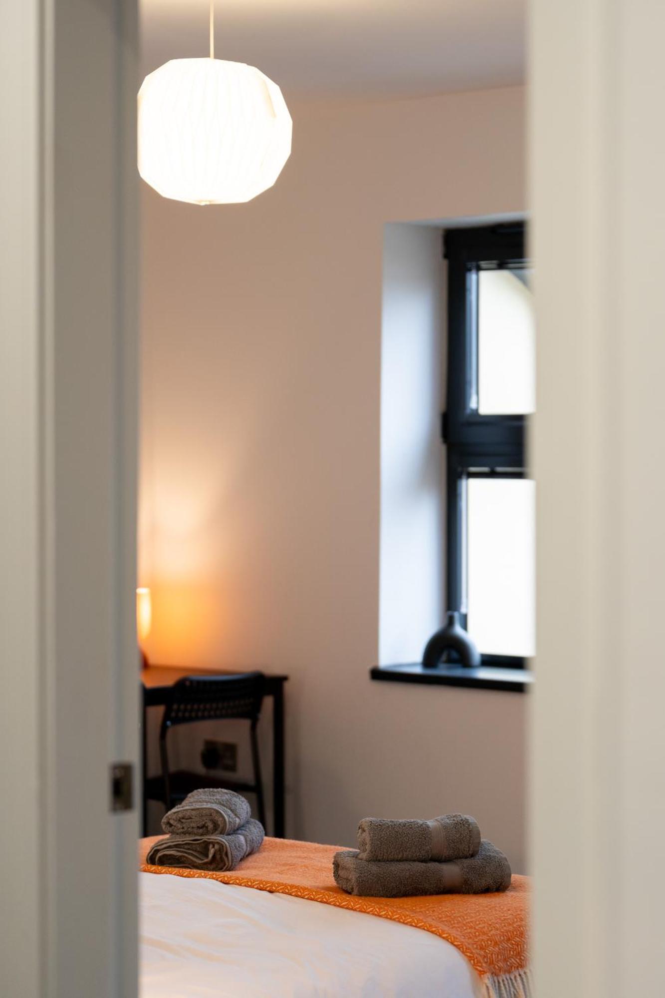 Modern 2-Bed Apartment With Balcony, Close To Oxford City Centre With Free Parking Εξωτερικό φωτογραφία