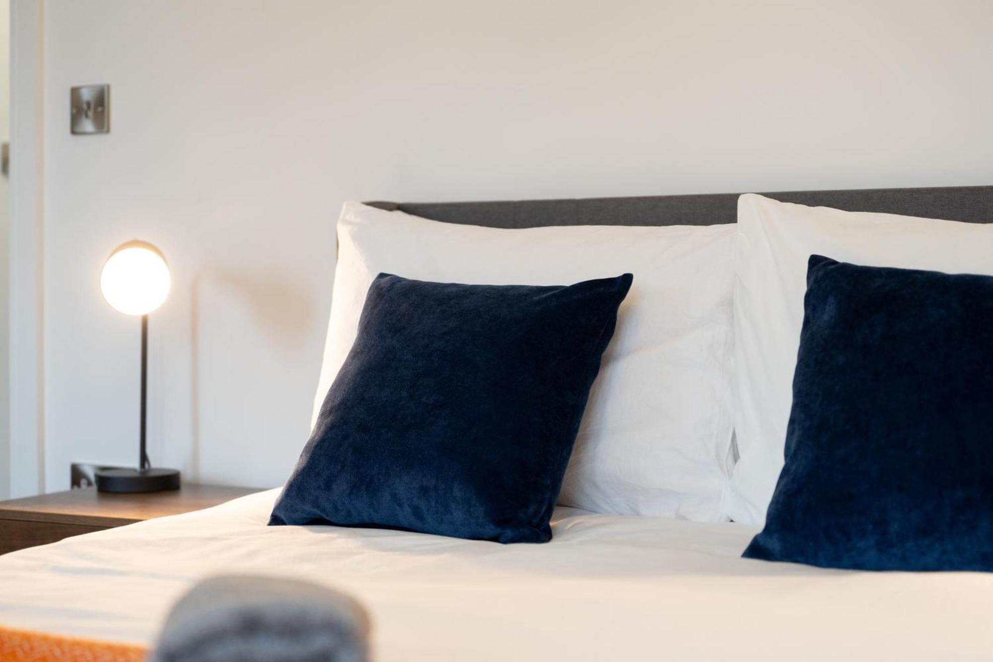 Modern 2-Bed Apartment With Balcony, Close To Oxford City Centre With Free Parking Εξωτερικό φωτογραφία